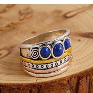 Beautiful Vintage Boho Style - Three Tone -  Lapis Lazuli Ring
